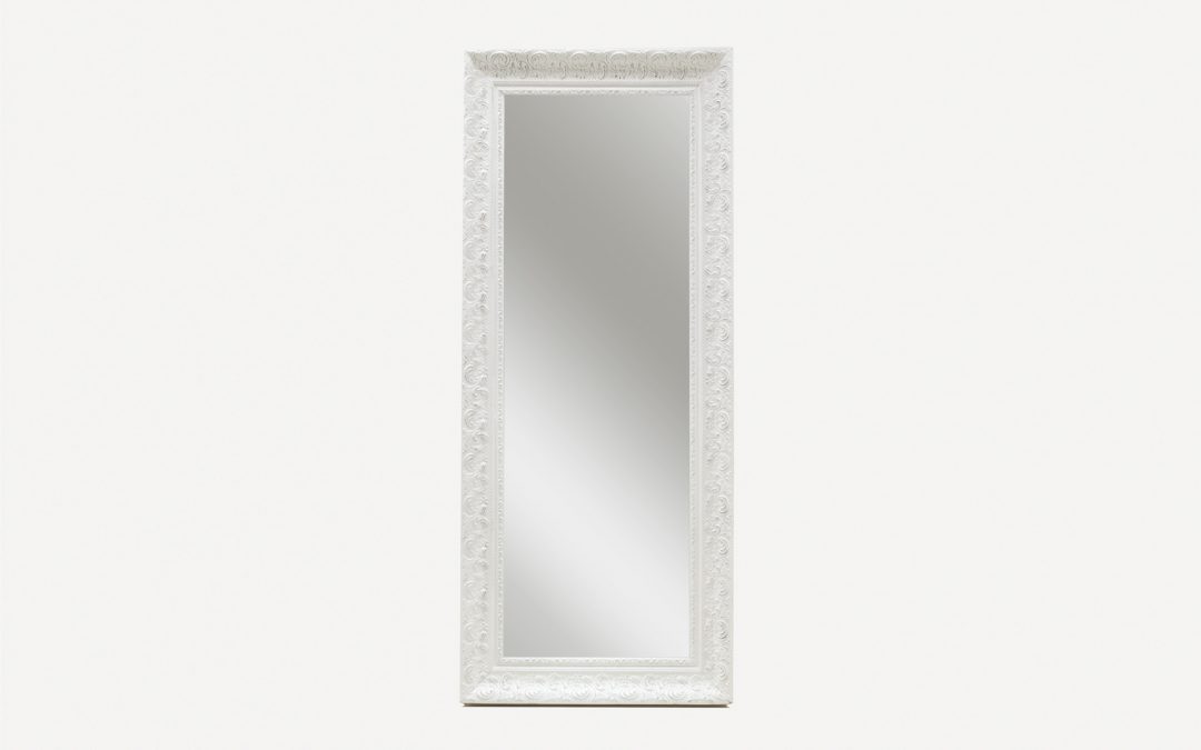 Specchio con cornice bianca